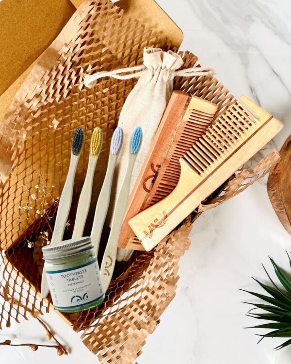 Bamboo Toothbrush kit